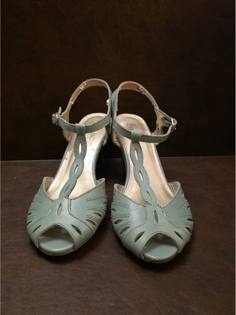 Seychelles Seafoam Green Leather T-Strap Peep Toe Heels - Women's Size 10
